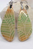 Boucles d'oreilles feuillage pastel vert orange, bijou unique